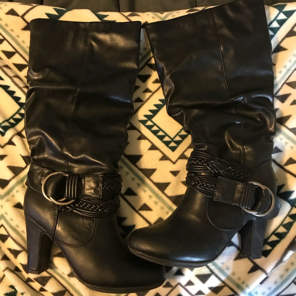 Pink & Pepper Heel Boots
